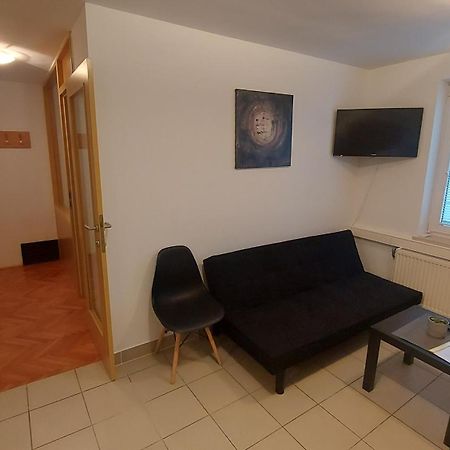 Sweet Apartments With Free Private Parking Ljubljana Chambre photo