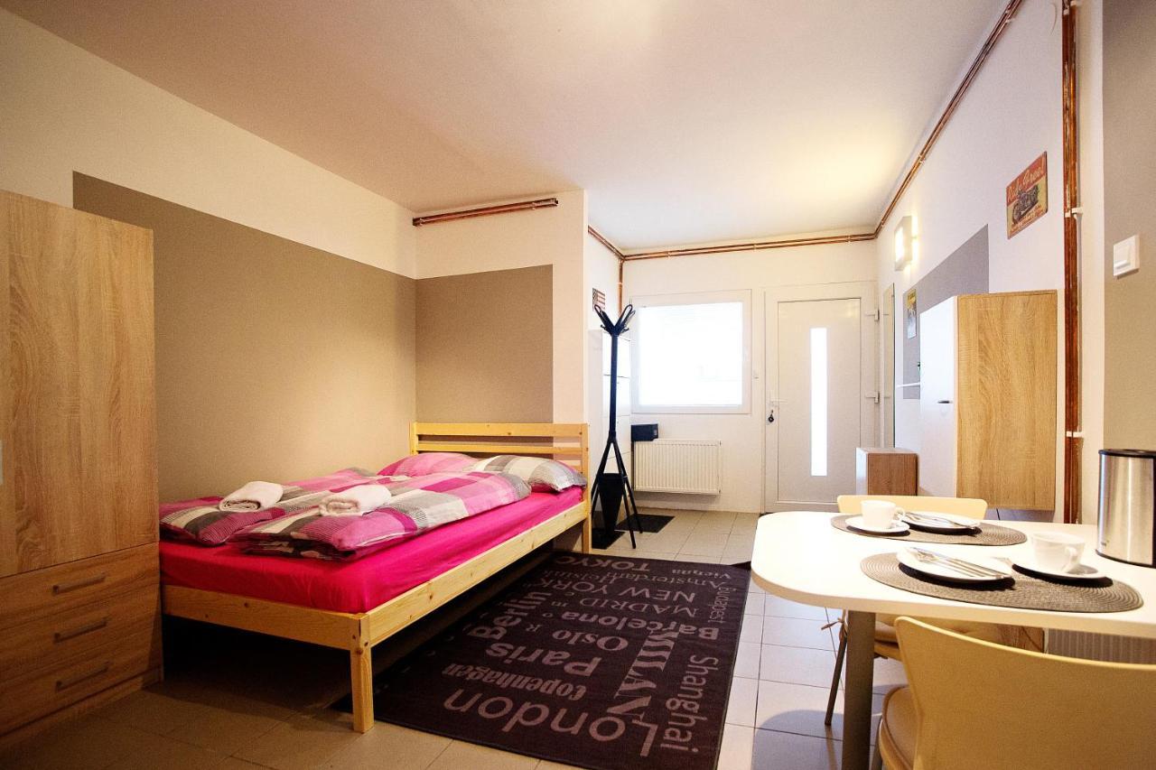 Sweet Apartments With Free Private Parking Ljubljana Extérieur photo